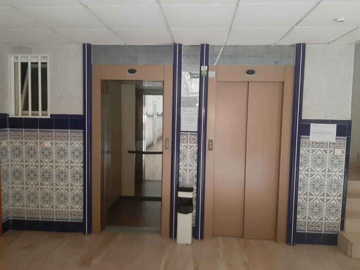 Modern Apartment On Playa Del Cura 또레비에하 외부 사진