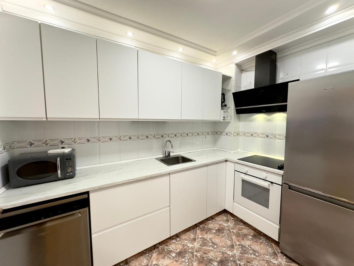 Modern Apartment On Playa Del Cura 또레비에하 외부 사진